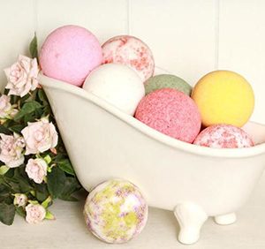 How to Use a Bath Bomb (Part3)