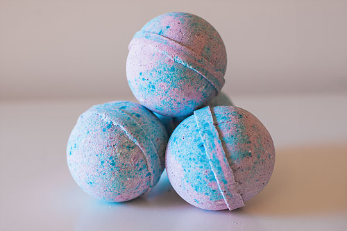 galaxy bath bombs