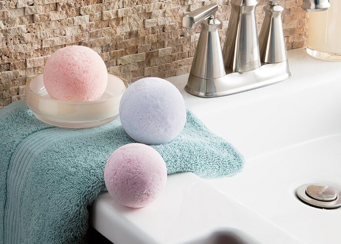 natural fizzy bath bomb