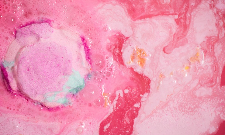 pink bubble bath bomb